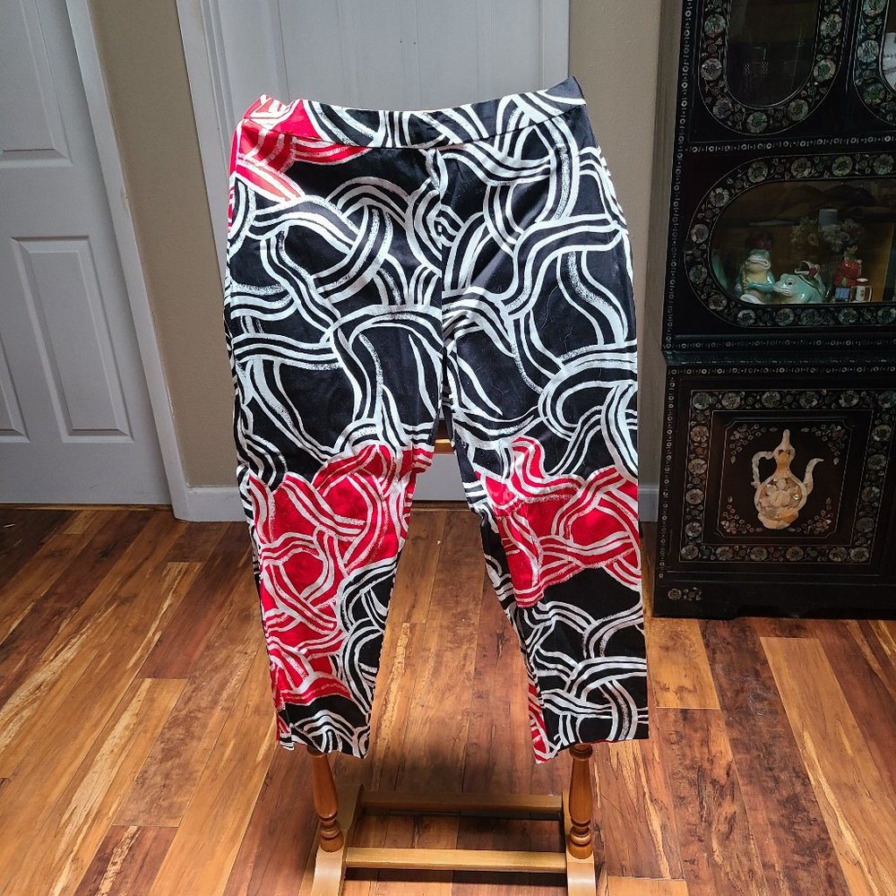 Natori, 10, Red and Black print pants NWT